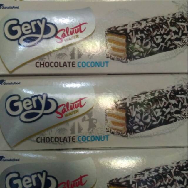 Gery Saluut Wafer Chocolate Coconut