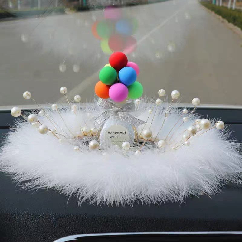 balon bottle hiasan mobil bulu anti slip blink Balon Penuh Warna Untuk Dekorasi Dashboard Mobil Alas / Tatakan Anti Selip slip Mat Dashboard Mobil Bulu Bulu