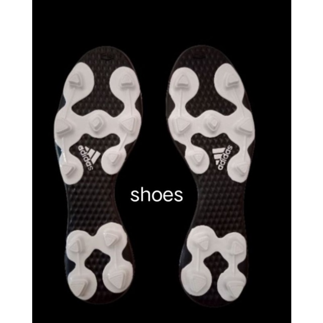 outsole bola.telapak sepatu bola.alat sepak bola.outsole