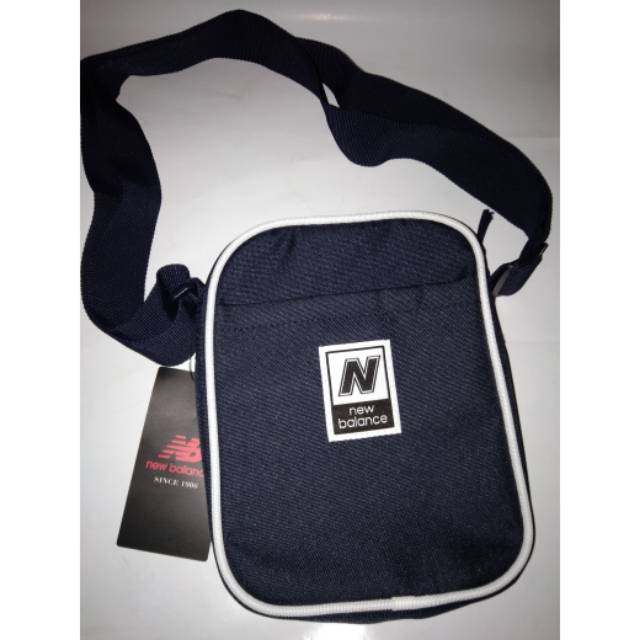 Original 100 % Tas Selempang NewBalance Classic Crossbody Bag