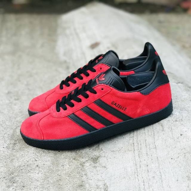 adidas gazelle red and black