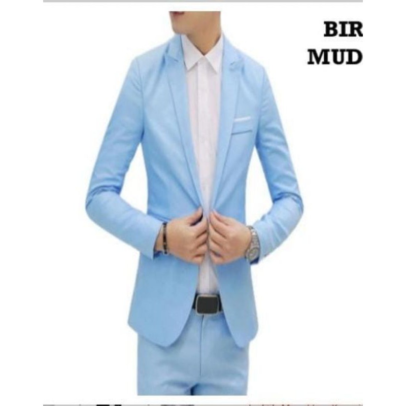 Blazer biru muda