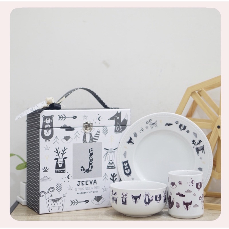 luchi set / souvenir piring, mug, plate packing hardbox/ souvenir birthday