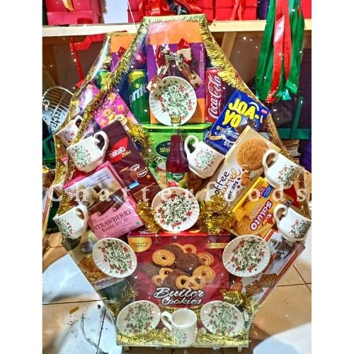 

PARCEL NATAL/ PARCEL TEA SET MAKANAN DAN MINUMAN