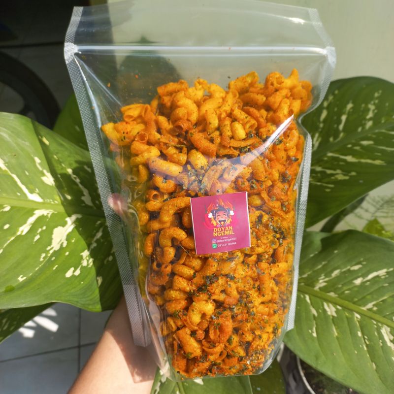 

MAKARONI BANTET 150 gr / MAKARONI PEDAS DAUN JERUK / Makaroni Murah / CAMILAN ENAK