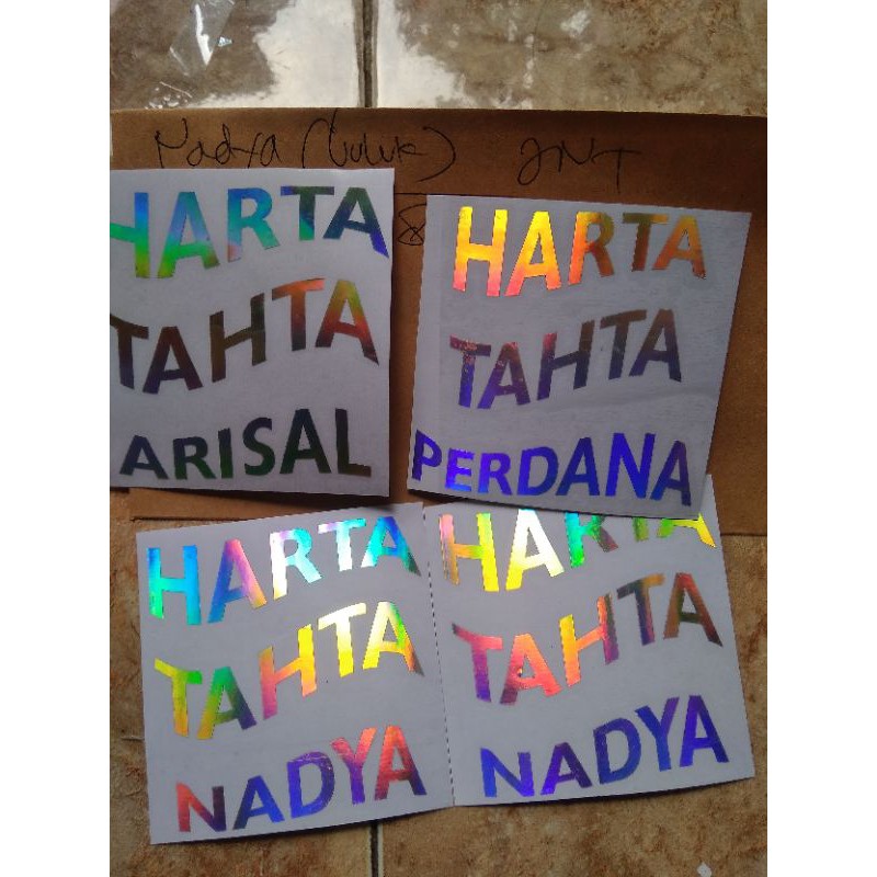 

STICKER COSTUM HARTA TAHTA NAMA ANDA