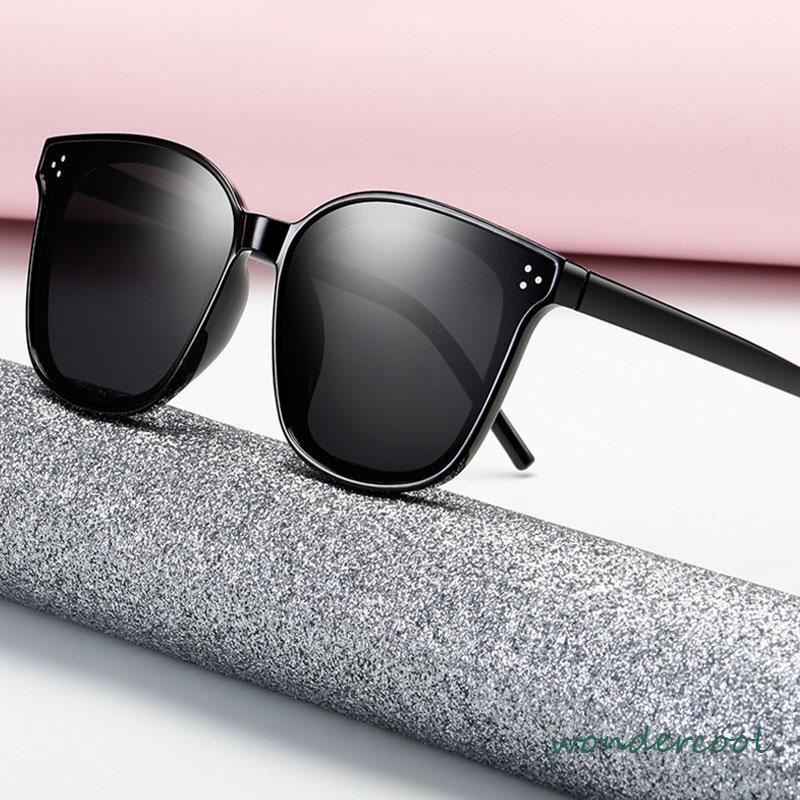 Korean Design Retro Mata Kucing Kacamata Hitam Wanita Sunglasses Tiga Titik Import-Won