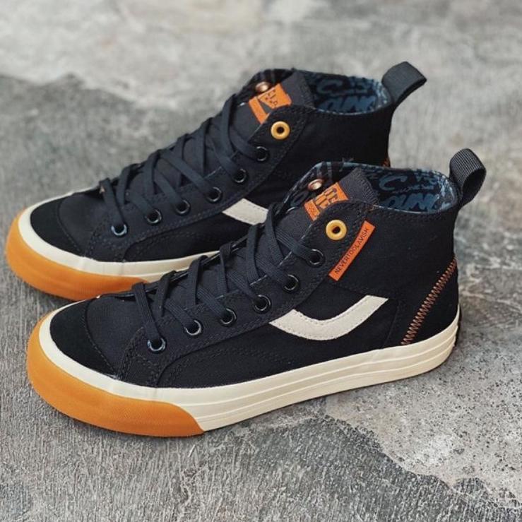 Barang Pilihan.. VENTELA NEVERTOOLAVISH HI SEPATU VENTELLA NTL LOW NOIR