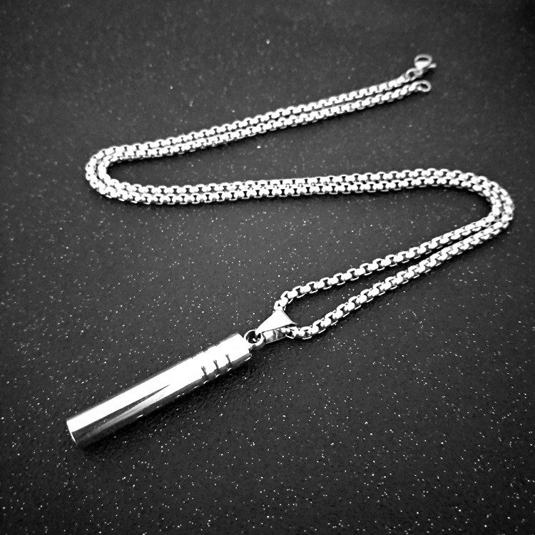 Kalung Liontin Peluit Gaya Eropa Amerika Korea