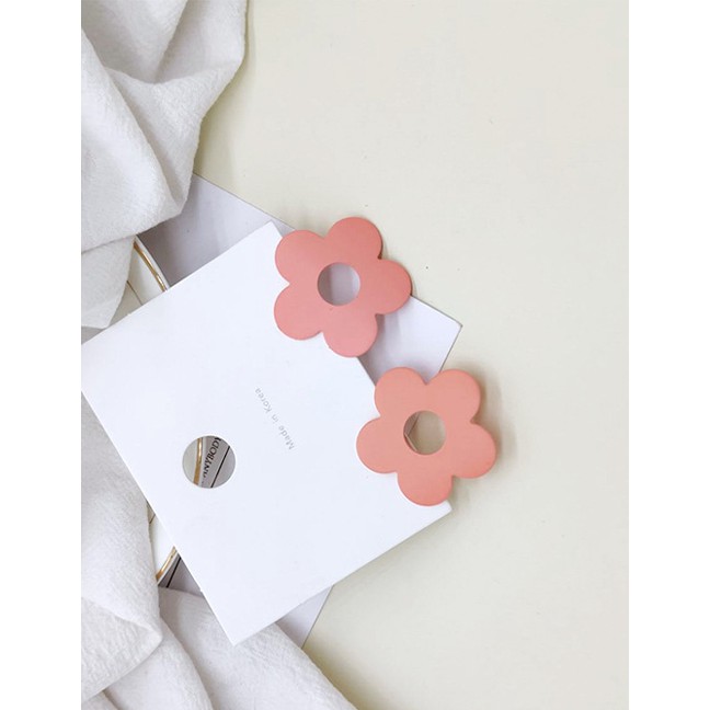 LRC Anting Tusuk Fashion Contrast Flower Earrings F6207X