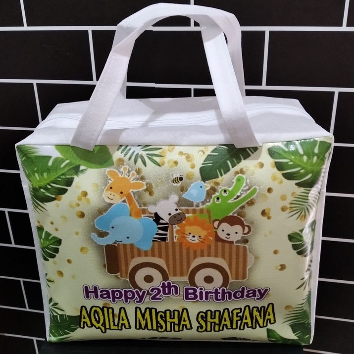 

Tas ultah resleting ukuran 25x13x20/ Tas ulang tahun resleting/ Goodiebag ultah