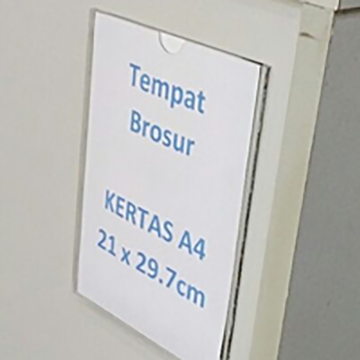 

Grosir display akrilik / brosur A4 dinding ( 21 x 297 cm )