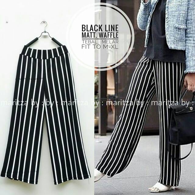 

Black line mat wafle