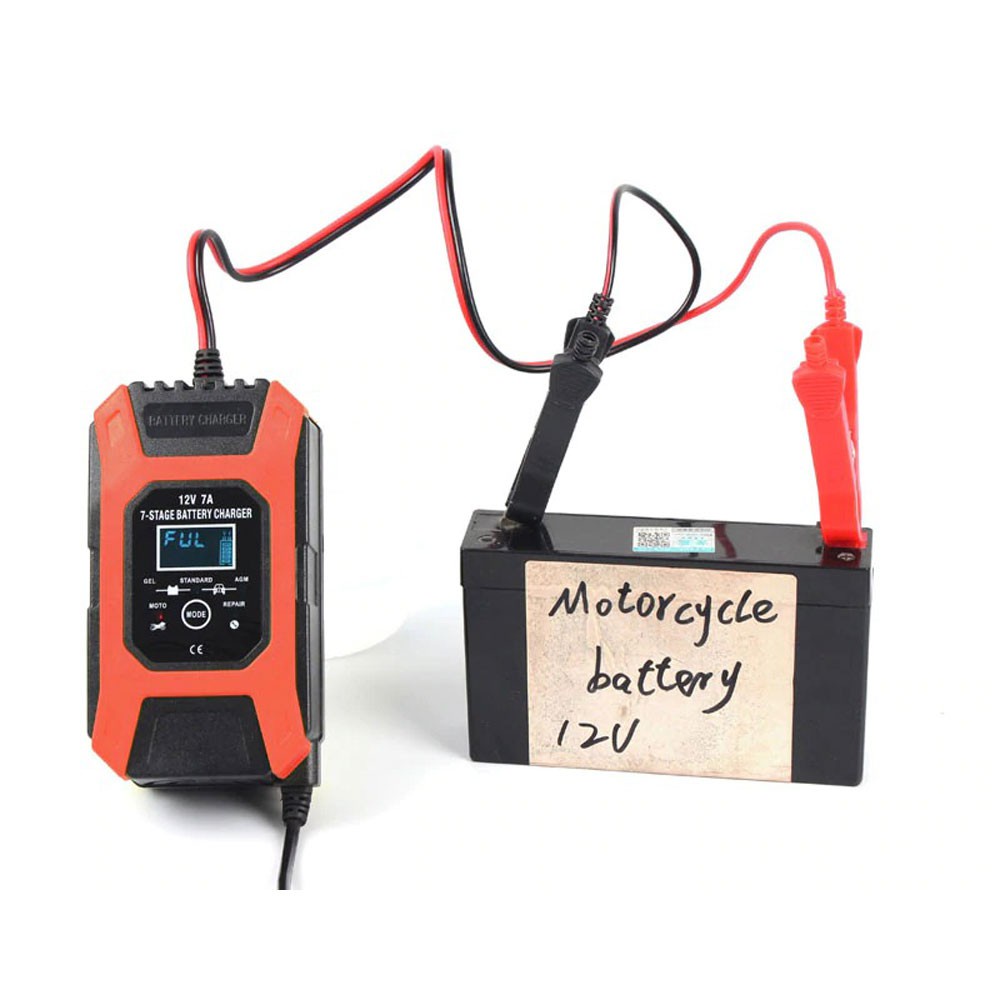 VRtec Charger Aki 7A 12V 105W 120Ah with LCD Panel Mobil Motor