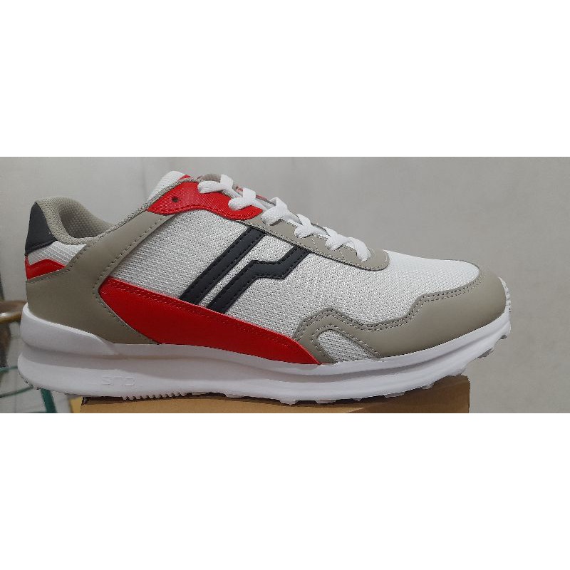 Sepatu Running Sneakers Piero City Roce