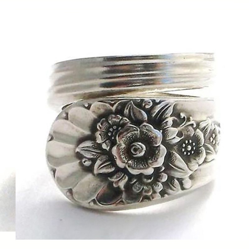 [X C Perhiasan] Hip Hop Rock Retro Perempuan Fashion Bunga Pembukaan Cincin Aksesoris Perhiasan Pesta