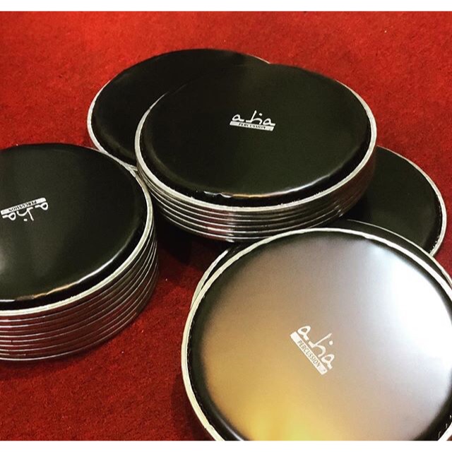 Mika darbuka aha hitam