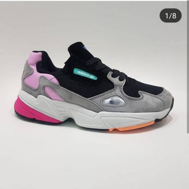 adidas falcon 8