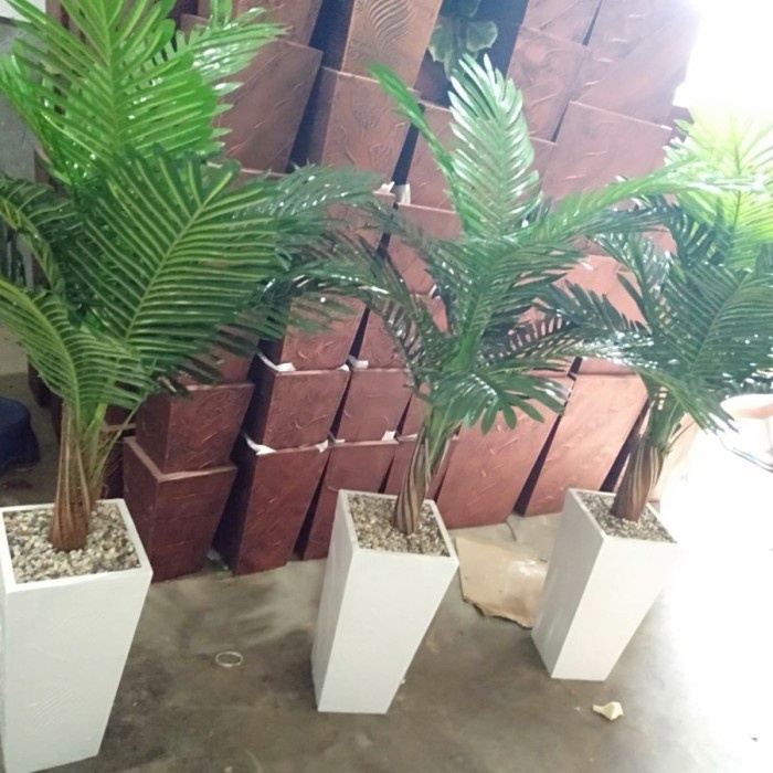 Jual Pohon Bunga Hiasan Ruang Tamu Pojokkan Besar PALEM Dekorasi Ruang