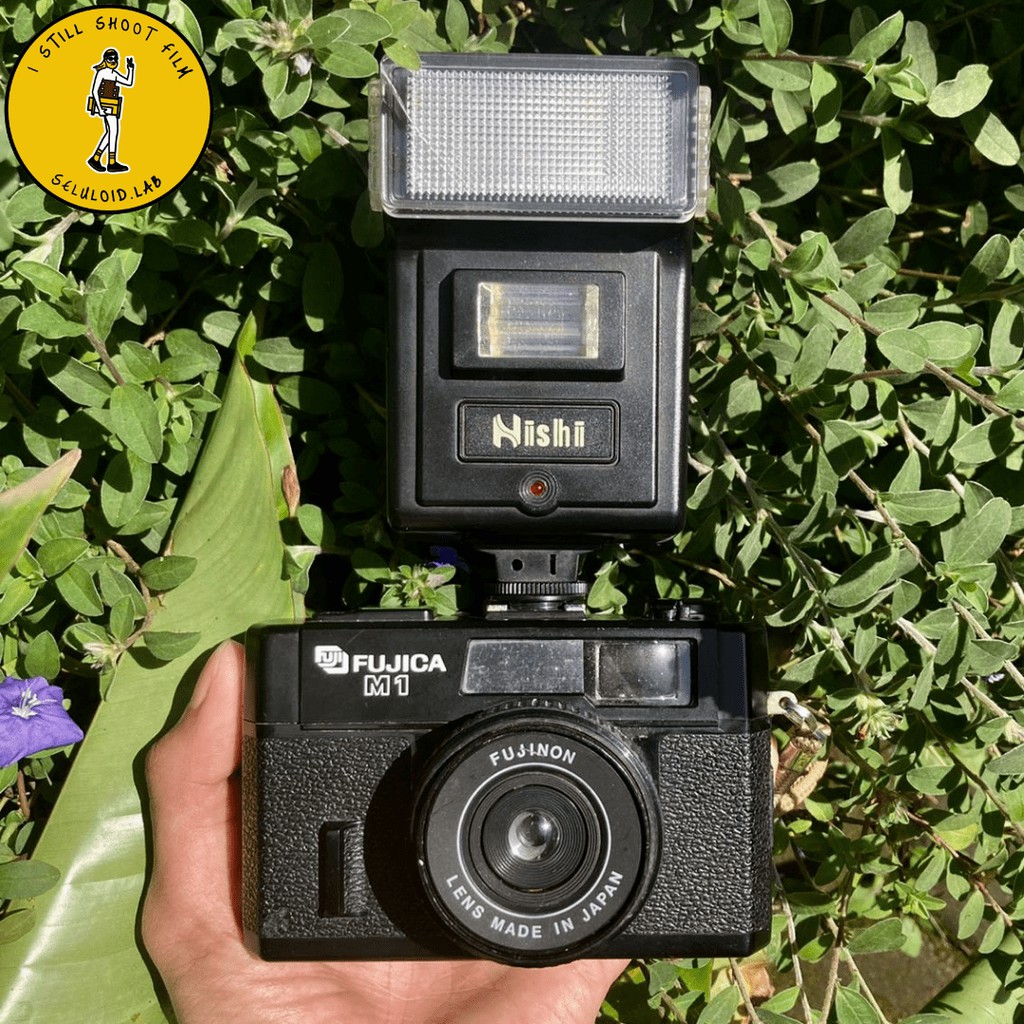 Fujica M1 analog camera Kamera analog 35mm Rollfilm free flash