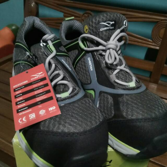 Sepatu Safety Cheetah Reflex