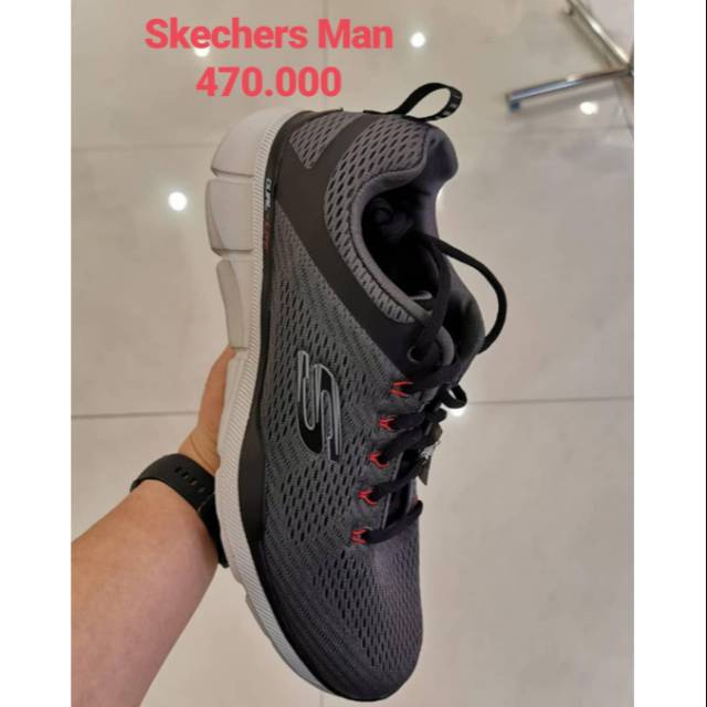 Sepatu sneakers pria skechers dark grey hitam