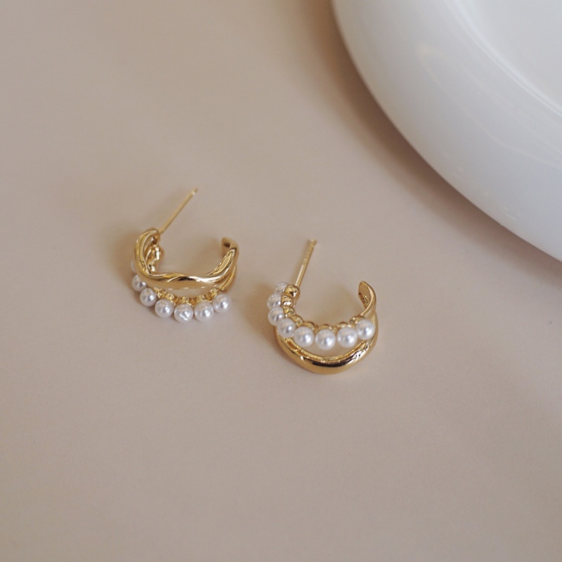 Anting Stud Bentuk Setengah Lingkaran Aksen Mutiara Berlian Imitasi Warna Permen Gaya Korea