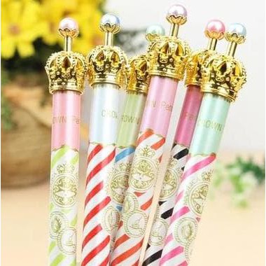 

Sale Pensil Mekanik Motif Ulir Dengan Hiasan Mahkota Bermutiara Kualitas Baik