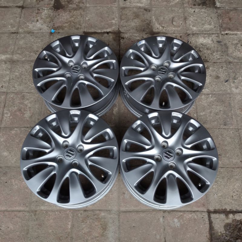 VELG SEKEN BEKAS COPOTAN MOBIL SUZUKI BALENO RING 16 PCD 4X100