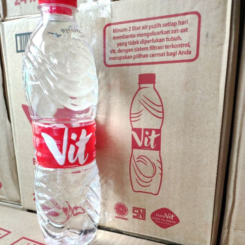 

Air Mineral Vit Botol 600 ml