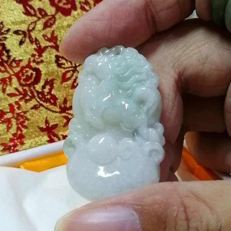 d4163-7 Liontin Giok Jadeite Grade A Ukiran Shio Kuda