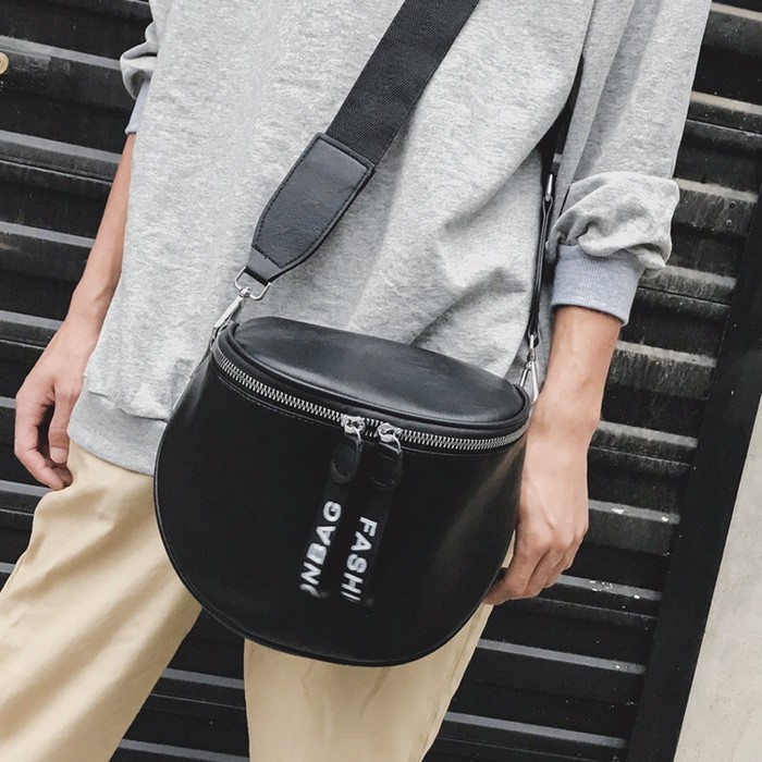 Tas Selempang Kulit Pria Wanita Slempang Slingbag Fashionbag 212