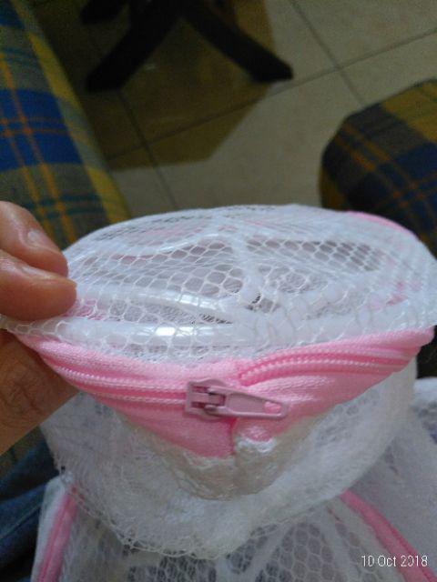 Keranjang Tempat Cuci Bra