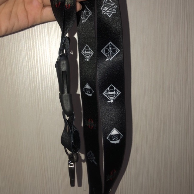 Lanyard Jujutsu Kaisen Hitam Cinepolis