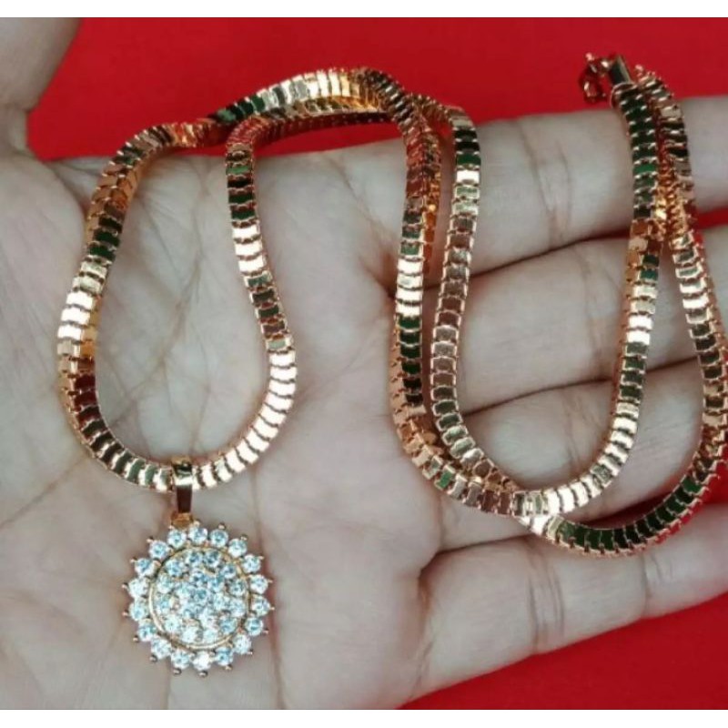 kalung milano set liontin bunga full permata titanium gold ukuran kalung 42 cm