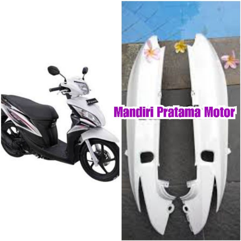 COVER BODY BELAKANG SPACY PUTIH