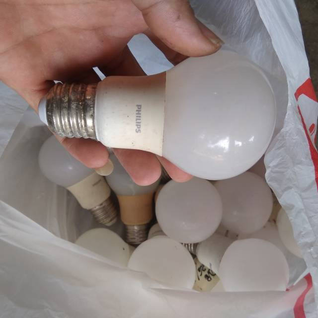 Lampu Philips mati