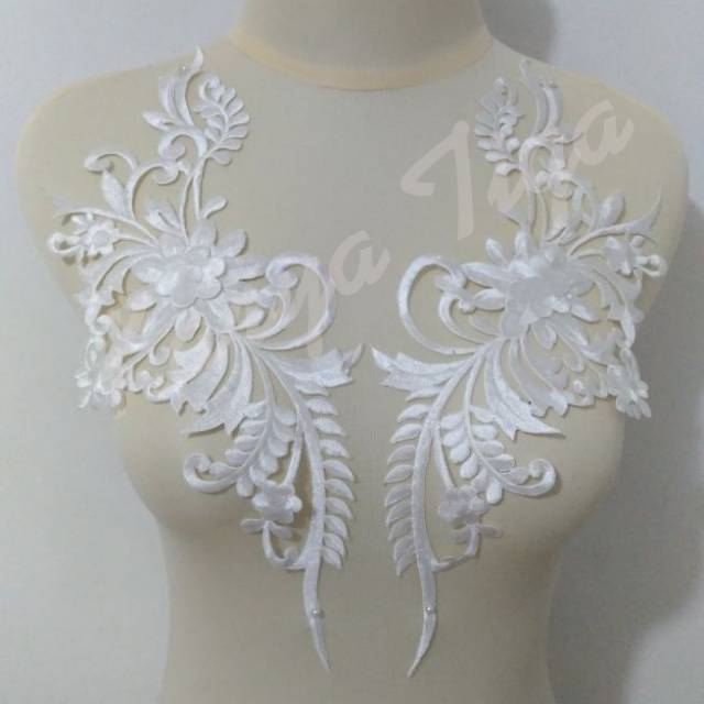 Renda Bordir Kerah Sepasang Motif Bunga Putih