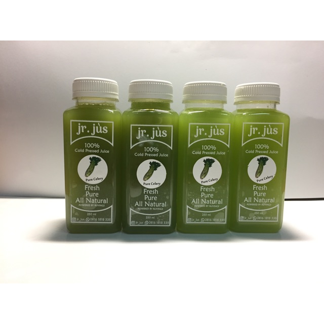 

Celery Juice. Jus seledri yang banyak manfaat nya. Dibuat dengan mesin coldpress Kuvings