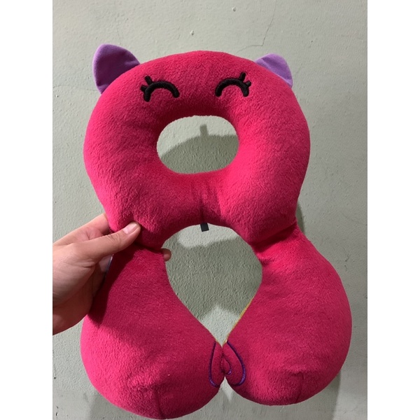 PRELOVED, bantal leher anak merek trunki | pink size medium