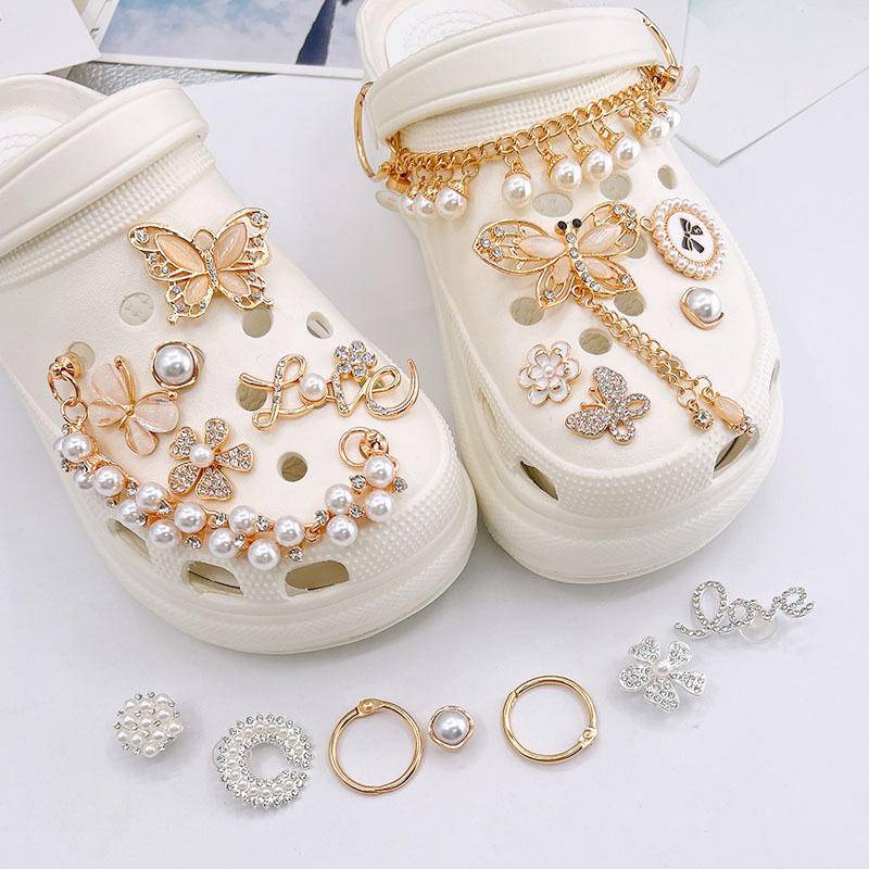Crocs Jibbitz 2022 Rantai Sepatu / Sandal Bahan Metal Dapat Dilepas Untuk Dekorasi Pesta Charms