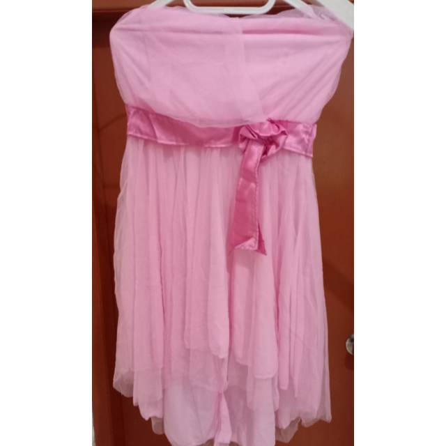 Dress pesta pink