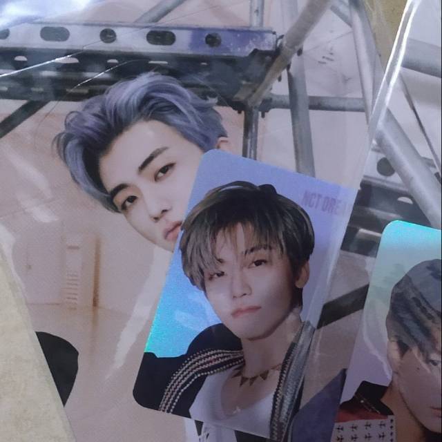 Holo Standee Reload Jaemin