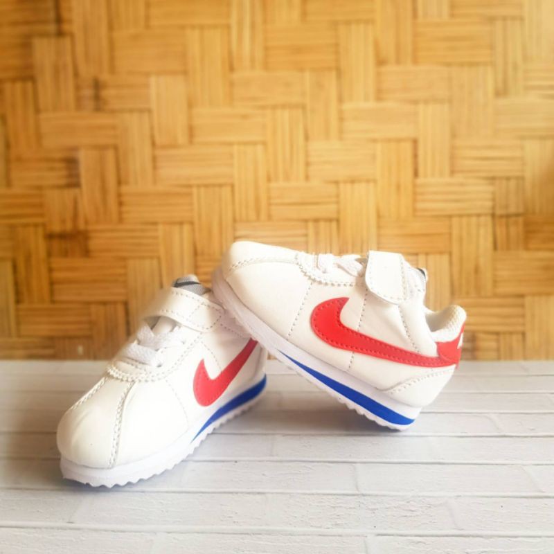 Sepatu Anak Laki dan Sepatu Sneakers Anak Perempuan Jordan Kids Sepatu Anak Laki Laki 10 Tahun Sepatu Anak Sneakers Laki Laki Perempuan Nike Cortez Grade Original Sepatu Nike Anak Laki Laki