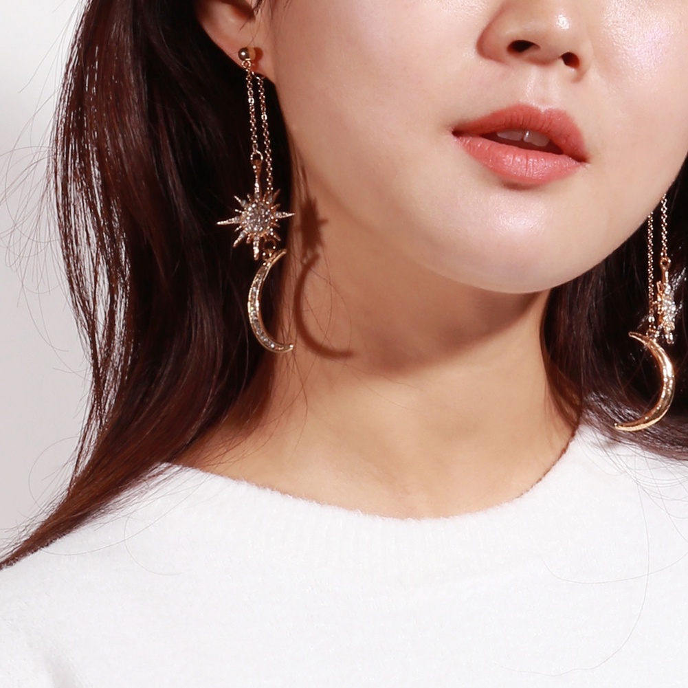 Hu Hu Hu Hu Hu Alat Bantu Pasang Kacamata♡ Anting Gantung Panjang Model Bulan Sabit + Bintang Aksen Berlian Imitasi Untuk Wanita