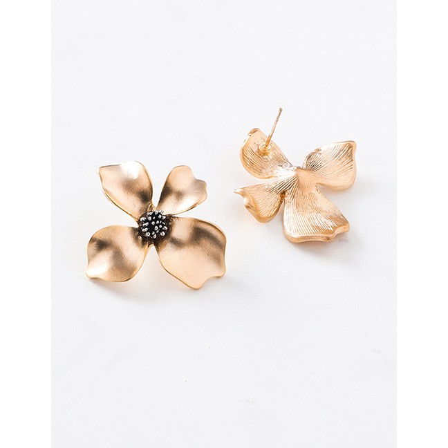 LRC Anting Tusuk Fashion Gold 925 Silver Needle Matte Metal Three-dimensional Flower Earrings D28165