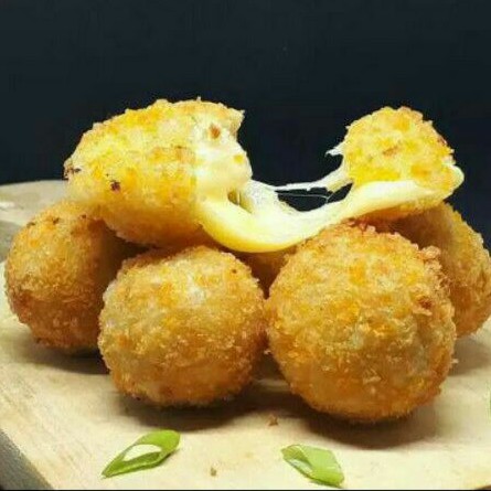 

Mozarella cheese ball [Bola bola mozarella]/ pack isi 10pcs