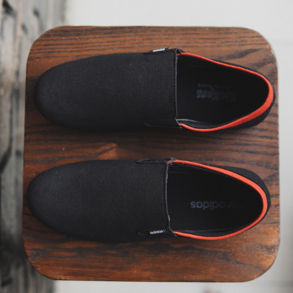 BAYAR DI TEMPAT !!!  SEPATU CASUAL ADIDAS EASY SEPATU SLOP SLIP ON MURAH [BISA COD]