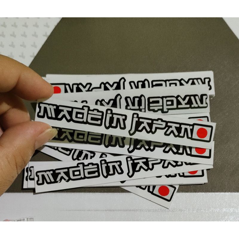 STICKER MADE IN JAPAN CUTTING