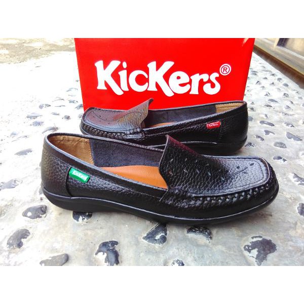 Sepatu Kerja Wanita Kickers Kulit